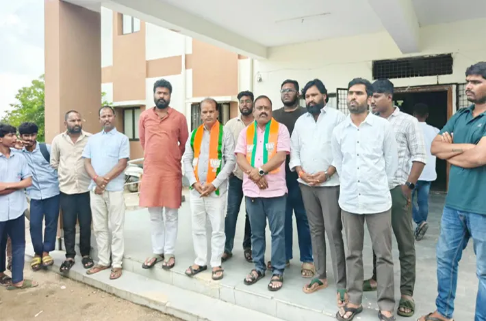 పాలిటెక్నిక్ కళాశాల భూములపై కన్ను శక్తిలో విలీనానికి రేవంత్ సర్కార్ కుట్ర