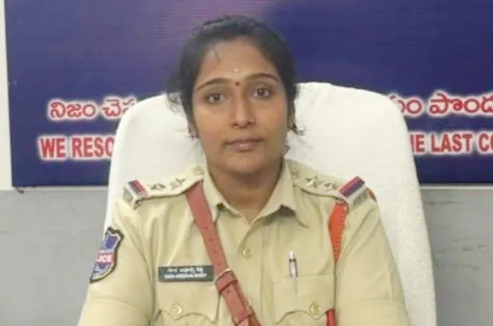 ప్రశాంత వాతావరణంలో పండుగలు జరుపుకోవాలి