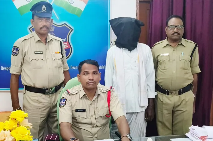కరెంట్ షాక్‌తో వ్యక్తి మృతి.. నిందితుడి అరెస్ట్
