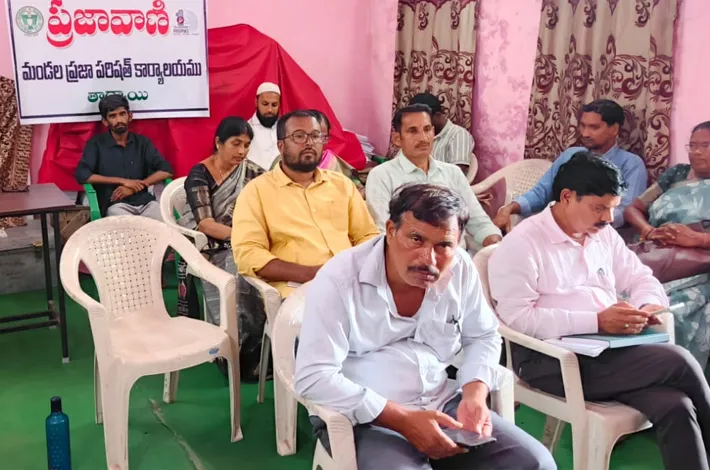 ఎనిమిది శాఖల అధికారులు గైర్హాజరు...