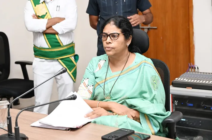 మాతా శిశు మరణాలు నివారించాలి