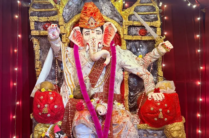 మట్టి గణపతితో పర్యావరణ పరిరక్షణ