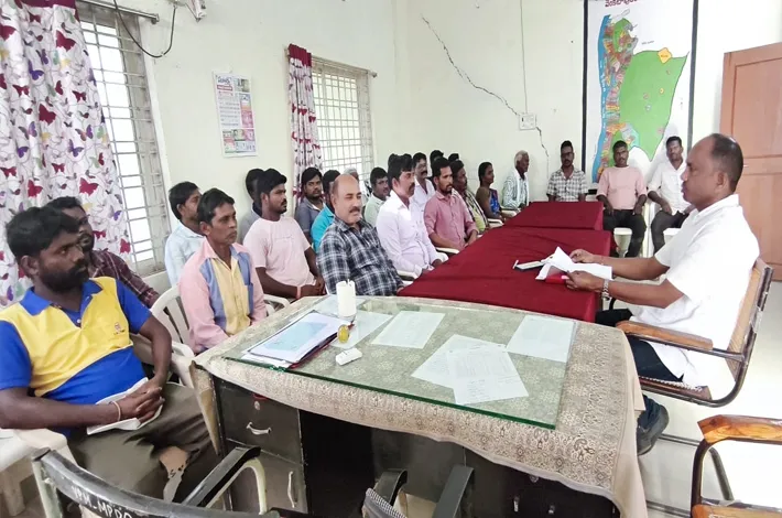 పారిశుద్ధ్య పనుల్లో నిర్లక్ష్యాన్ని సహించేది లేదు...