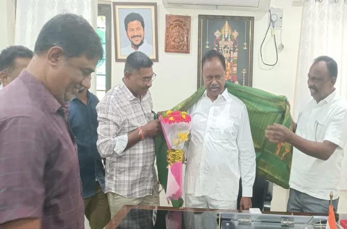 టీడబ్ల్యూ యూనియన్‌కు ఎమ్మెల్యే మద్దతు