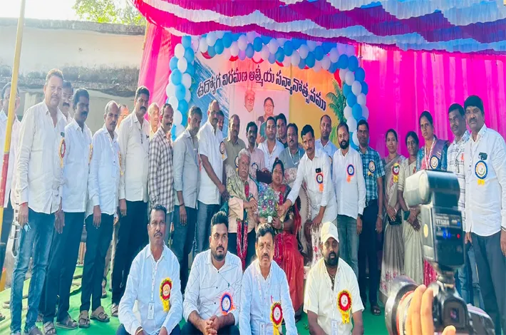 గురువుల సేవలను విద్యార్థులు మరువలేరు