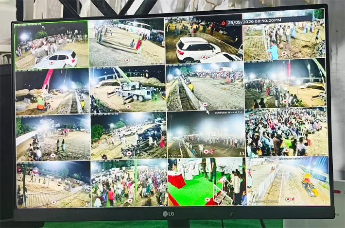 నిఘా నీడలో గణేష్ శోభాయాత్ర