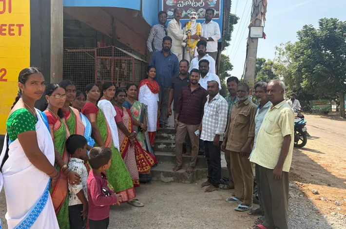 ఘనంగా గాంధీ జయంతి వేడుకలు..