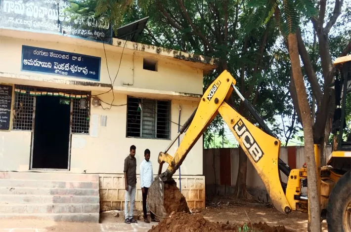 ప్రతి ఒక్కరూ ఇంకుడు గుంతలు నిర్మించుకోవాలి