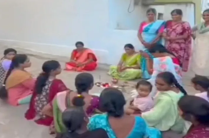 బతుకమ్మ సంబురాలు షురూ