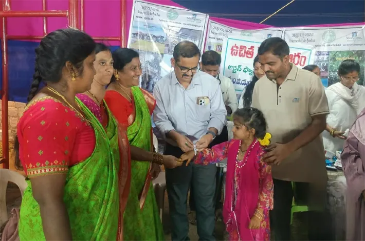 హ్యాట్సాఫ్ కలెక్టర్ అమ్మా..