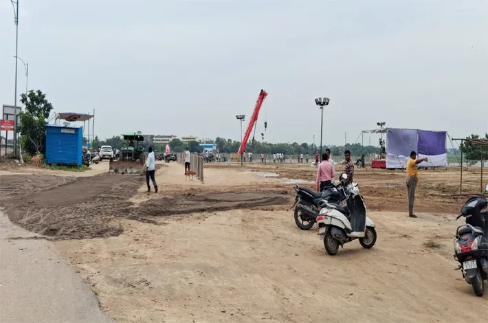 ఈరోజే నిమజ్జనం.. ఇప్పుడే పనులు