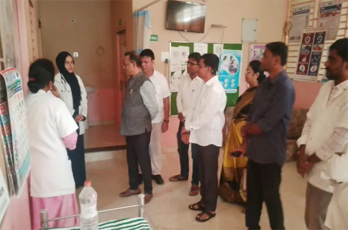 ఆసుపత్రి ఆకస్మిక తనిఖీ