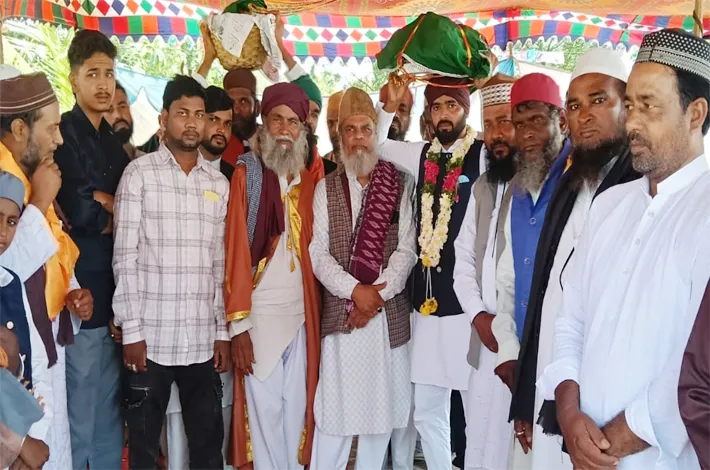 భక్తిశ్రద్ధలతో ఘనంగా దర్గా ఉత్సవాలు
