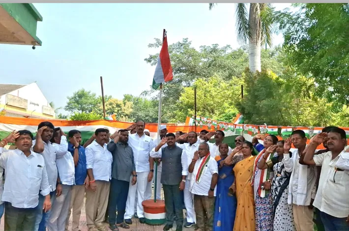 ఘనంగా తెలంగాణ విలీన దినోత్సవ వేడుకలు 