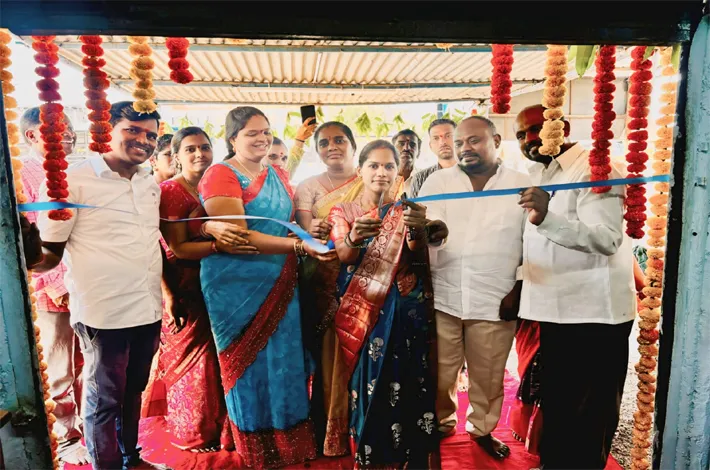 యువత స్వసక్తి తో ఎదగాలి