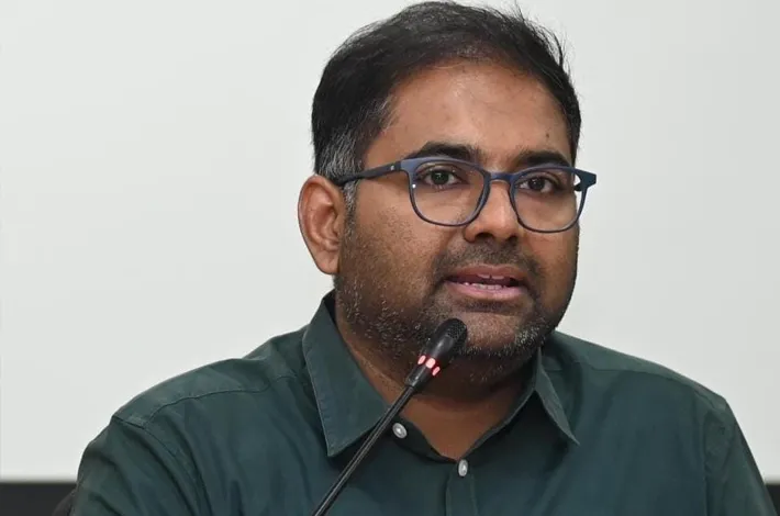 జిల్లాలో భూసేకరణలో దళారులను నమ్మి మోసపోవద్దు