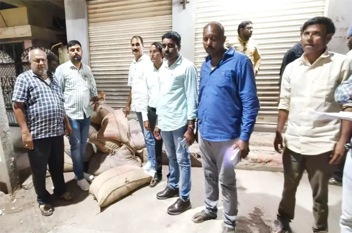 తవ్విన కొద్దీ అక్రమాలు