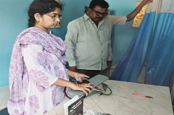 అక్రమ క్లినిక్‌ల అధికారుల తనిఖీ