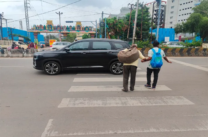 https://vijayakranthinews.com/uploads/articles/article_28529630.webp