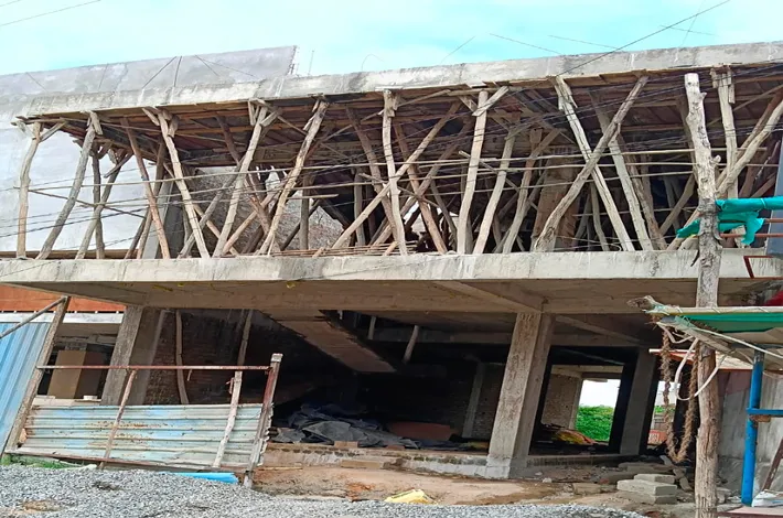 బఫర్ జోన్‌లో బరితెగింపు..!