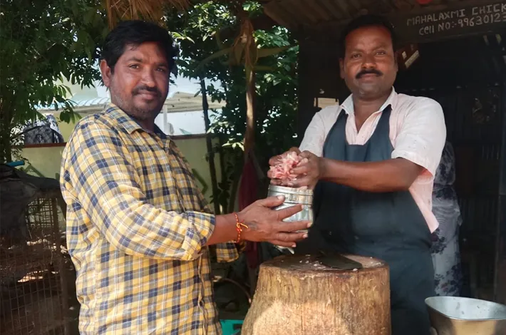 ప్లాస్టిక్‌కు నో.. స్టీల్‌ పాత్రతో గో!
