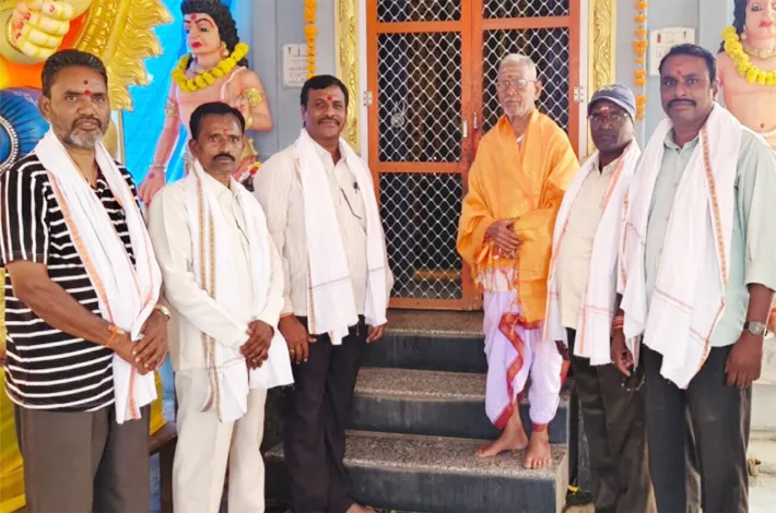 మార్కండేయ ఆలయంలో రుద్రాభిషేకం