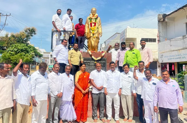 చిలుముల విట్టల్‌రెడ్డి సేవలు చిరస్మరణీయం