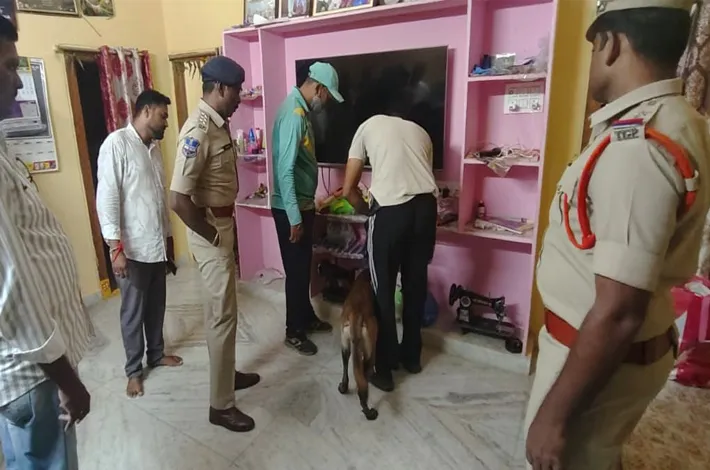 రవీంద్రనగర్ లో దొంగతనం.. 3తులాల బంగారం చోరీ