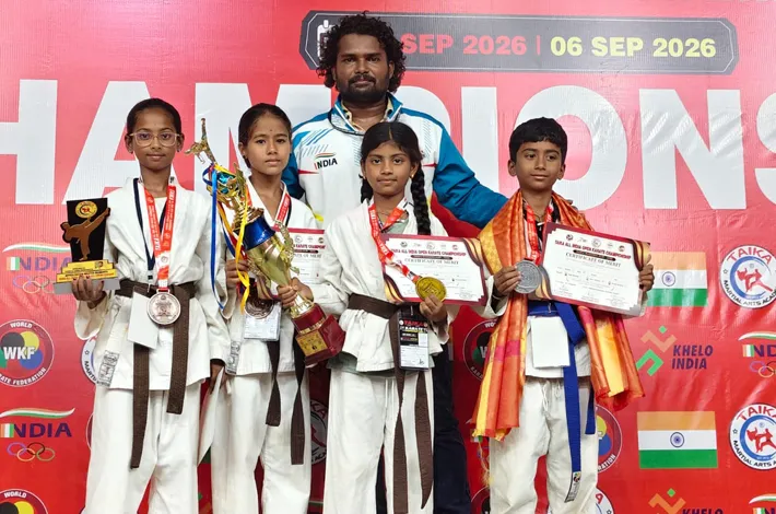 ఆల్ ఇండియా కరాటే ఛాంపియన్‌షిప్‌లో కుర్తివాడ విద్యార్థుల ప్రతిభ