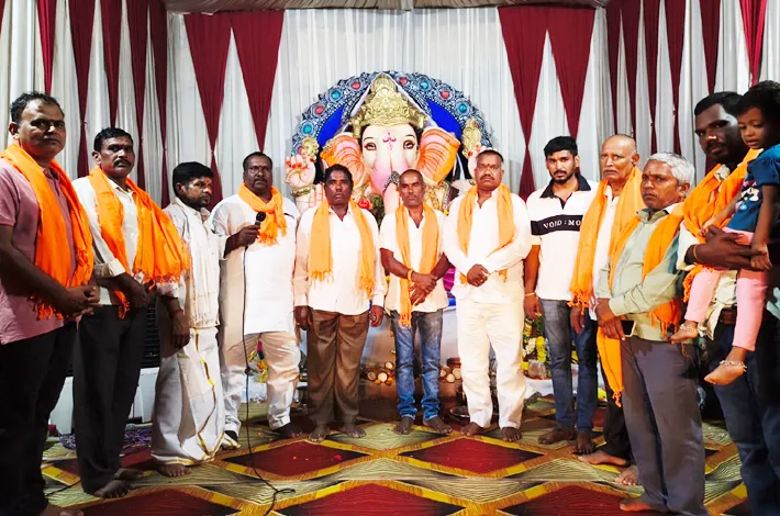 బాల గణేష్ యూత్ ఆధ్వర్యంలో అన్నప్రసాద కార్యక్రమం