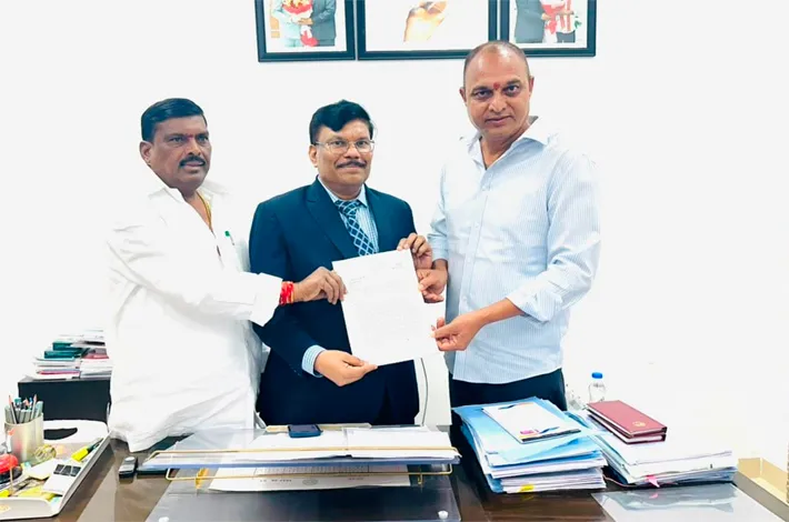 నకిలీ ఎక్స్ ఖాతా ఆధారంగా అసెంబ్లీని తప్పుదోవ పట్టించిన సీఎం