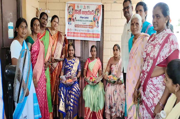 చిన్నారులను పంపండి