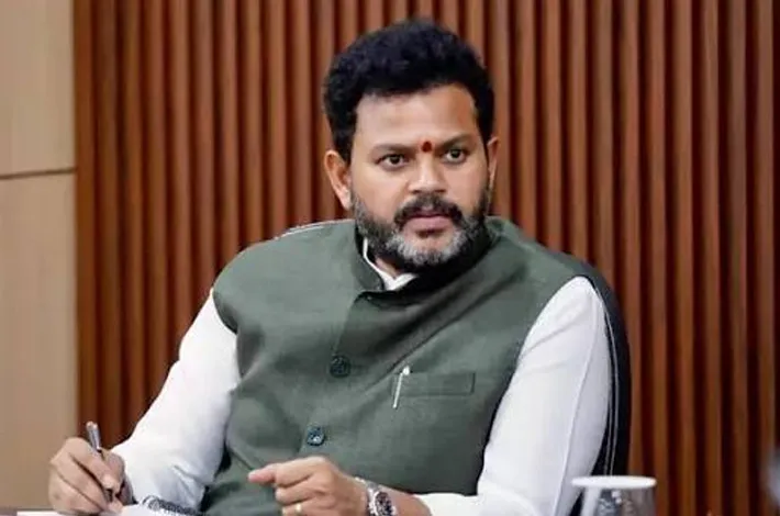 ఇండిగో ఇంధన సర్‌చార్జీపై కేంద్రం స్పందన