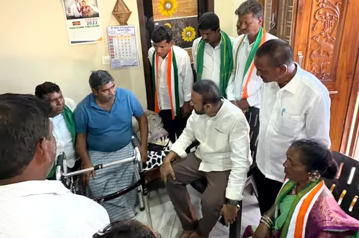 బాధిత కుటుంబాలకు పరామర్శ..