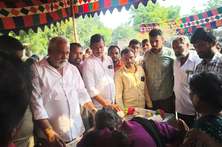 ఉప్పల లింగమల్లమ్మ మృతి బాధాకరం