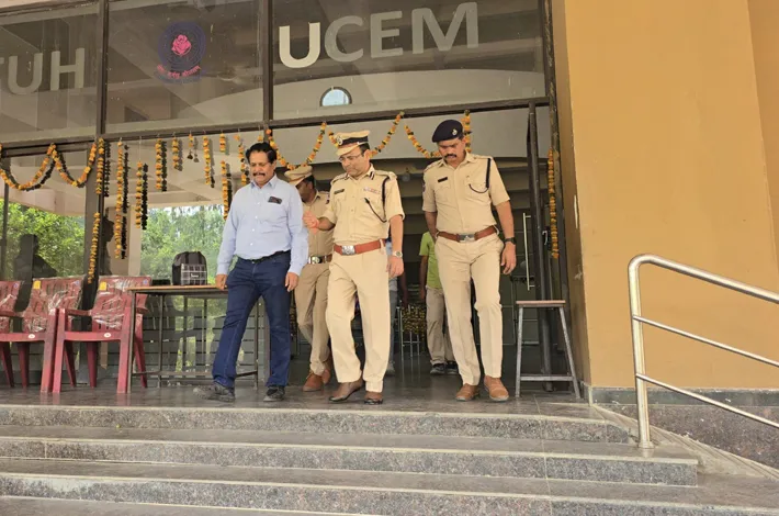 టీజీపీఎస్ పరీక్షలపై పోలీస్ నజర్.. భద్రతపై  తనిఖీ