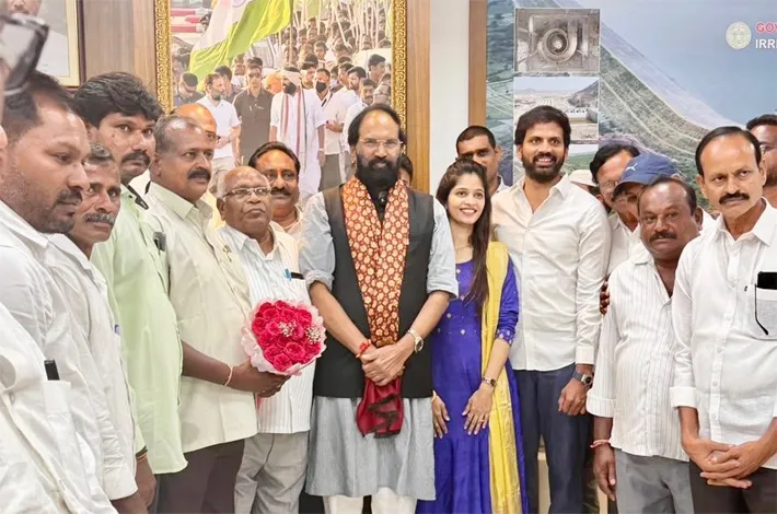మంత్రి ఉత్తమ్ ను కలిసిన వ్యవసాయ మార్కెట్ నూతన కార్యవర్గం 