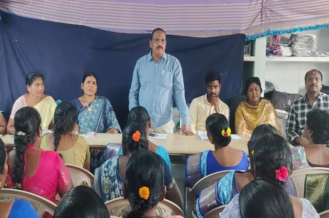 సంక్షేమ పథకాలను సద్వినియోగం చేసుకోవాలి