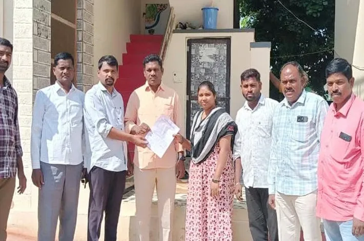 అర్హులైన ప్రతి ఒక్కరూ ఎమ్మెల్సీ ఓటు నమోదు చేసుకోవాలి
