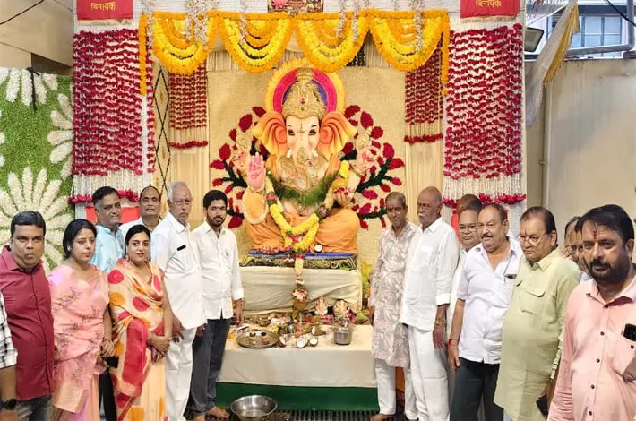 గణేషుడికి ఎంఎల్ఏ ప్రత్యేక పూజలు