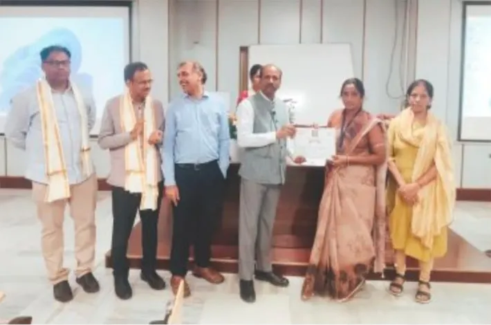 సమాచార హక్కు చట్టంపై సర్పంచ్ పగడాల రమాదేవికి శిక్షణ