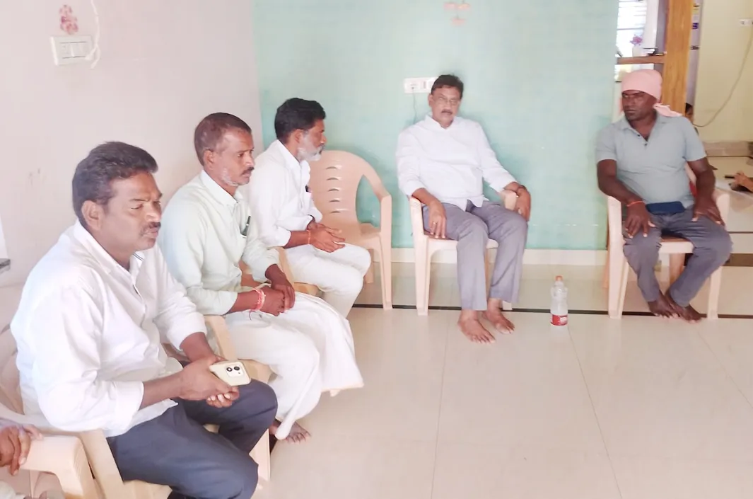 కుటుంబానికి అండగా ఉంటాం