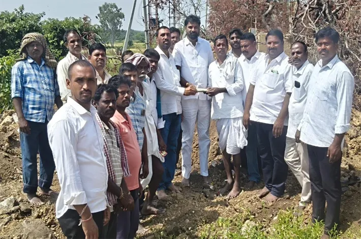 ఆలయానికి 50వేల విరాళాలు