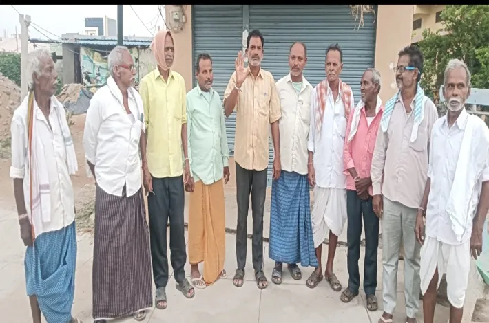 రైతుల రుణాలు మాఫీ చేయాలి