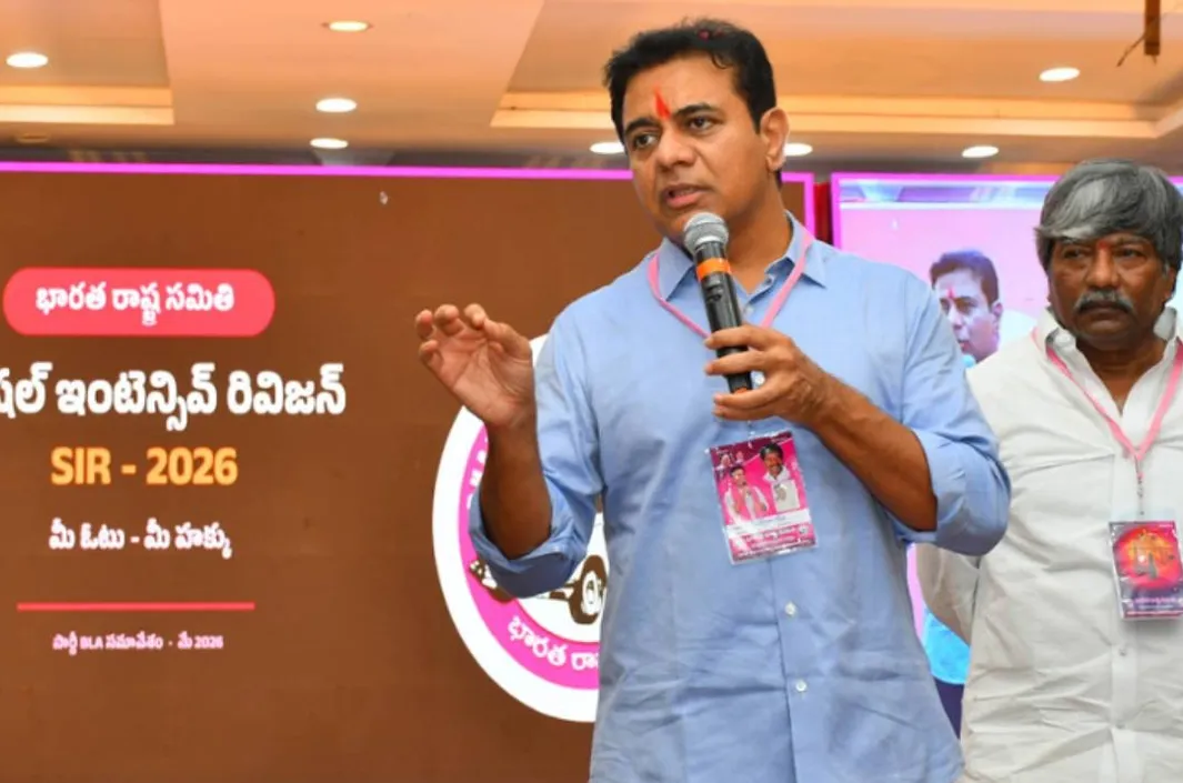 తెలంగాణలో దుమారం.. ఓట్లపై బిగ్‌ ఫైట్‌