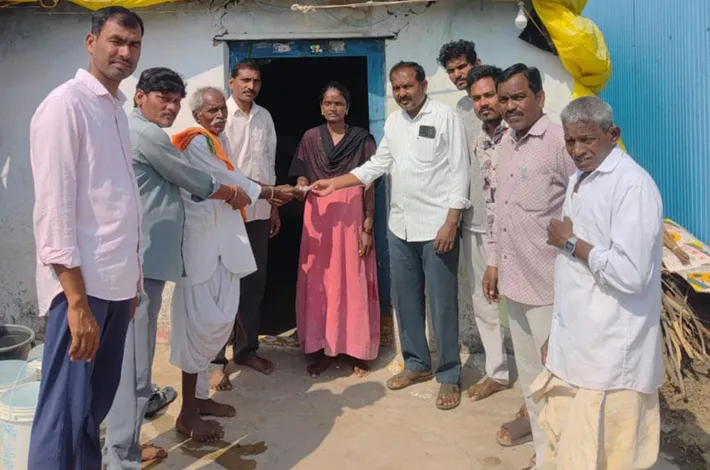 పంచాయతీ కార్మికునికి అండగా నిలిచిన ఫ్రెండ్స్ ఫోరం