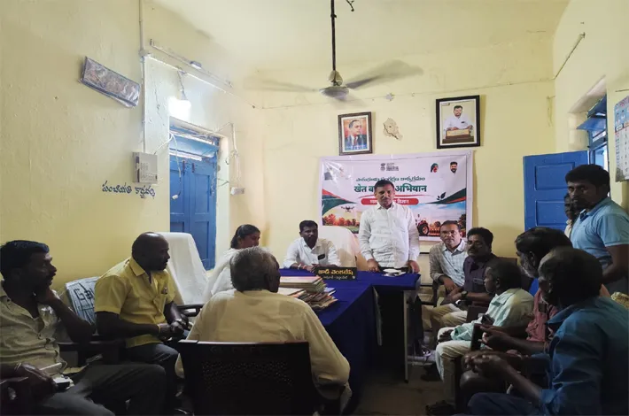 యాసంగిలో ఆరుతడి పంటలకు ప్రాధాన్యత ఇవ్వాలి