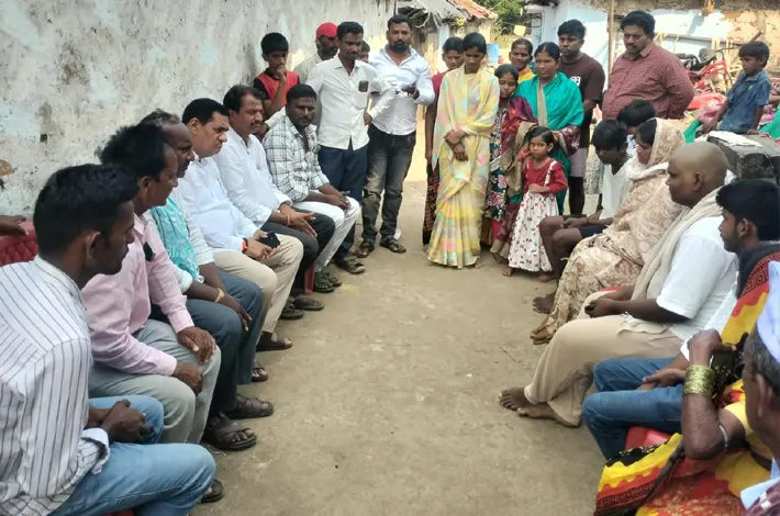 సామెల్ కుటుంబానికి చంద్రశేఖర్‌రెడ్డి పరామర్శ