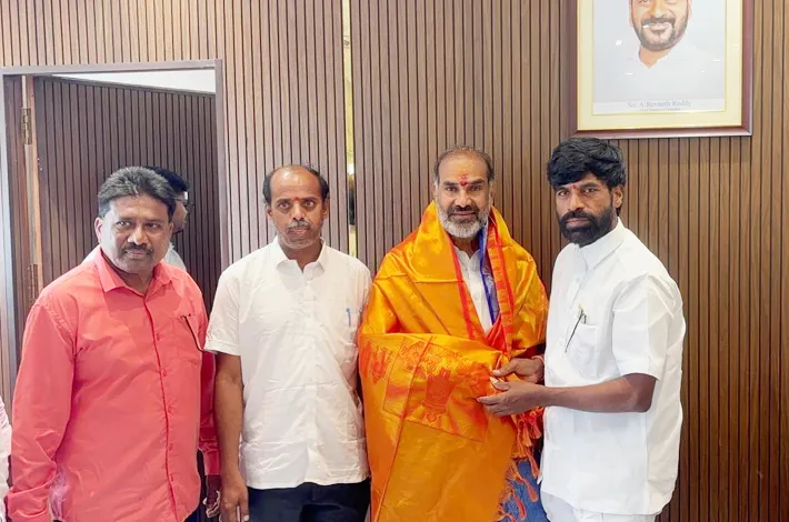 ఆది శ్రీనివాస్‌కు మంత్రి పదవి ఇవ్వాలి
