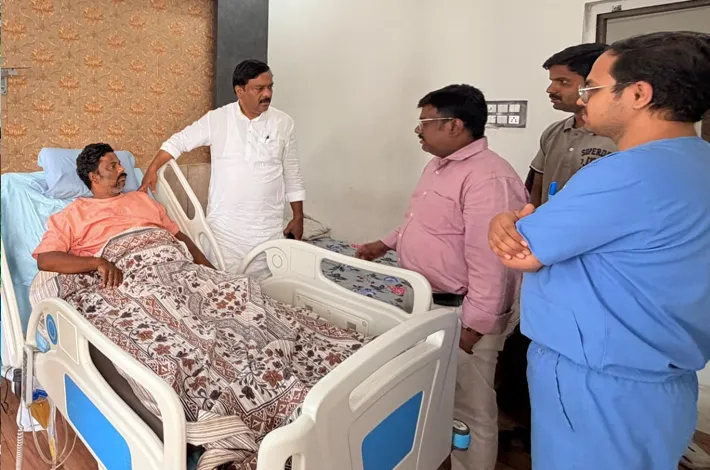 నిర్మల్ ఎమ్మెల్యే పరామర్శ 